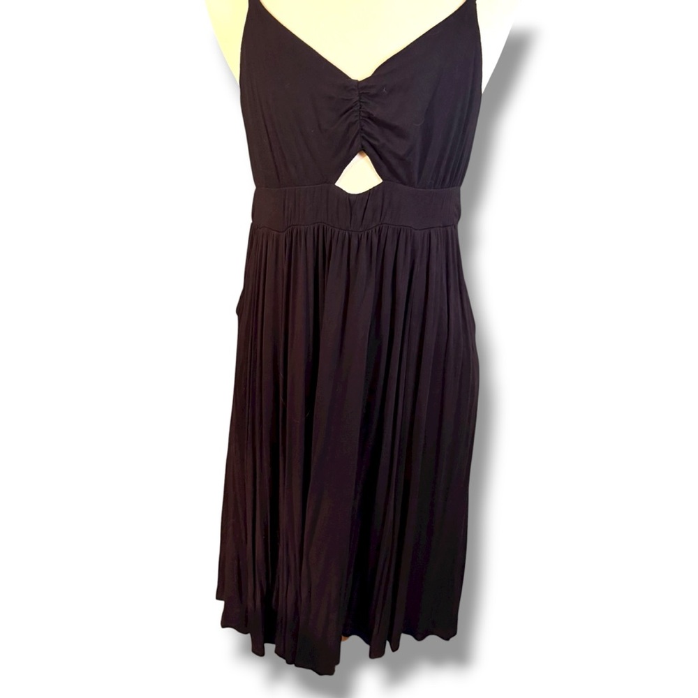 Torrid Super Soft Midi Peek a boo dress in black- Size 1
